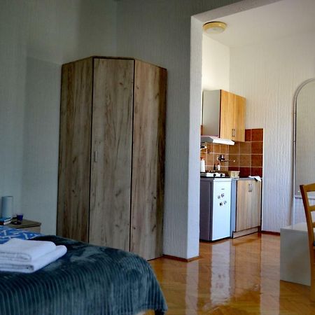 Apartman Studio Katarina ゴルバッツ エクステリア 写真